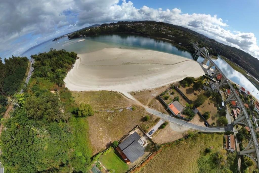 O Pedrido Beach House Bergondo ภายนอก รูปภาพ