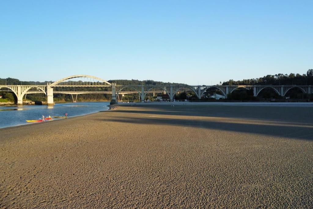 O Pedrido Beach House Bergondo ภายนอก รูปภาพ